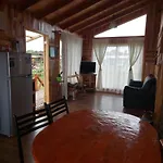 Cabanas Y Camping Los Copihues
